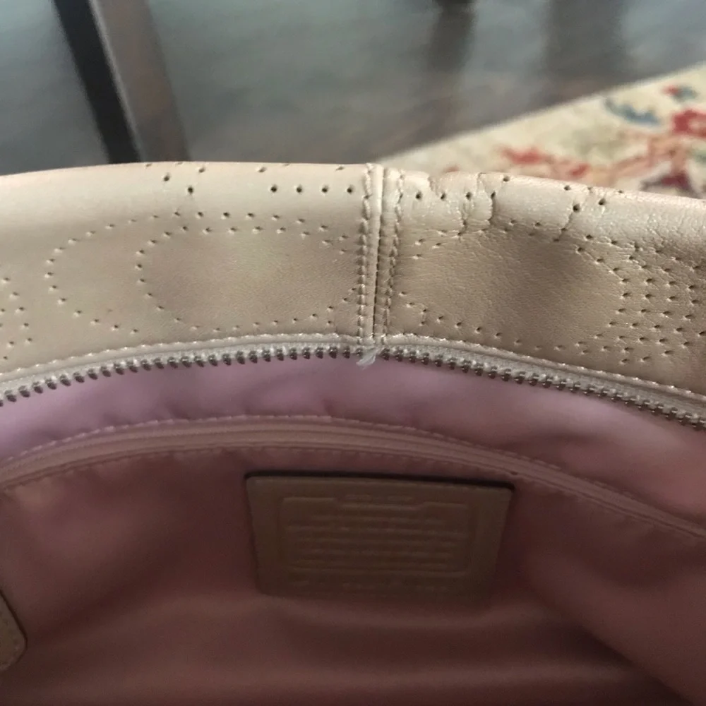 Coach leather cross body purse - Picture 6 of 15